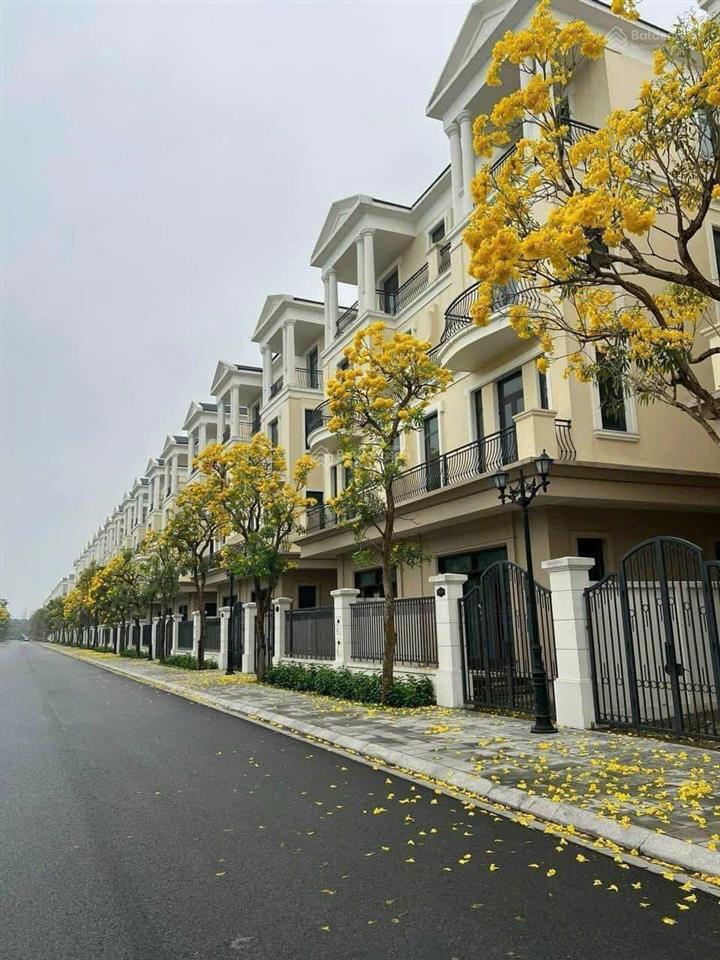 Cần tiền bán gấp căn liền kề 56m vin3 7,4 tỷ nét rẻ hơn căn bên cạnh 500 triệu ,  0971 219 ***