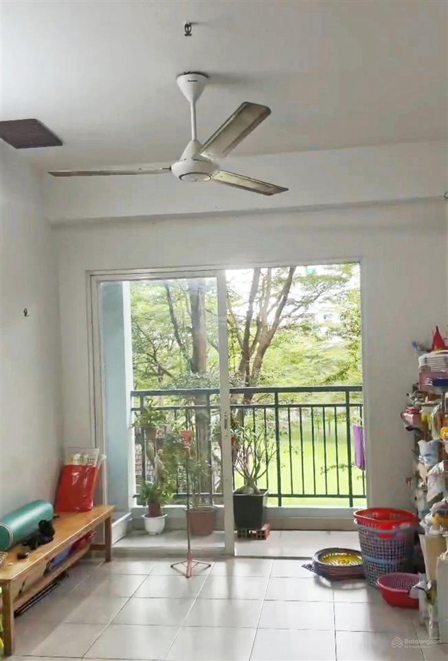 Bán căn hộ ehome3 2pn 2wc tầng 3 ban công hướng công viên