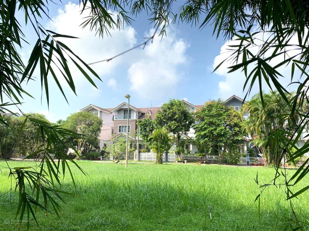 Bán villa đơn lập sài gòn tuyết anh riverside 230m sân vườn 3 mặt 7,6 tỷ