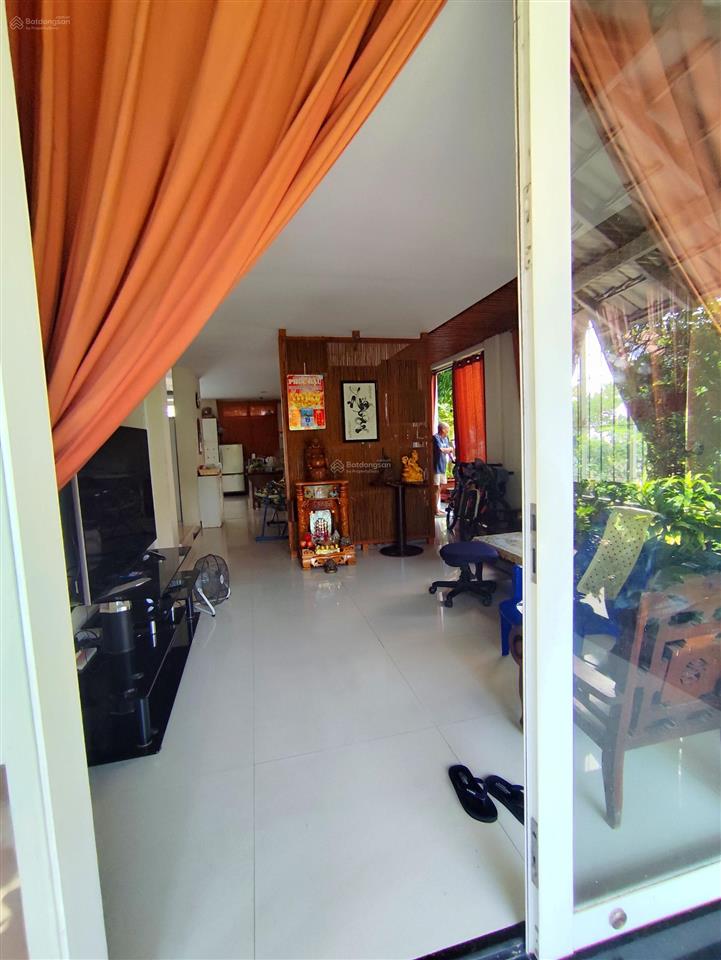 Villa đơn lập tuyết anh riverside 230m sân vườn 3 mặt 4pn 7,6 tỷ cạnh sông sài gòn