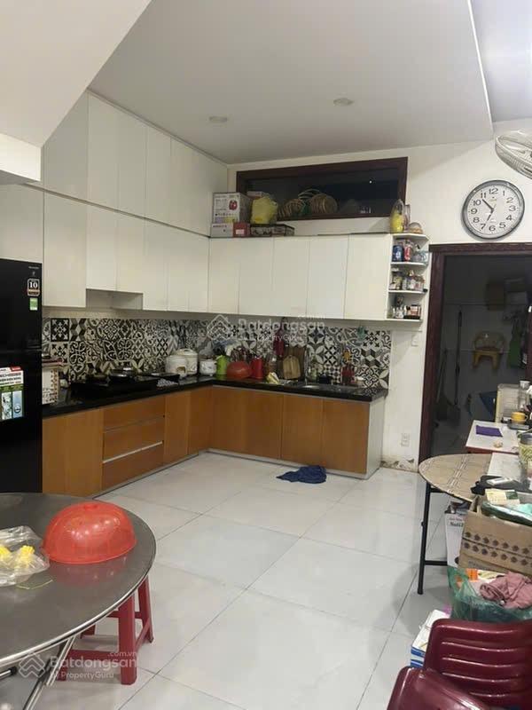 Bán nhà chính chủ 19 nguyễn dữ 4 tầng mới đẹp ở liền dt 4x20m giá chỉ 8tỷ9