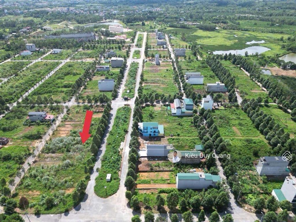 78.9 m2 mặt đường đôi tái định cư đại học quốc gia. giá chỉ 5,7 tỷ