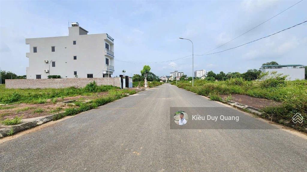 Bán gấp hạ giá kịch sàn lô 100m2, mt 7,9m, đất tái định cư bình yên, xây chung cư mini siêu đẹp