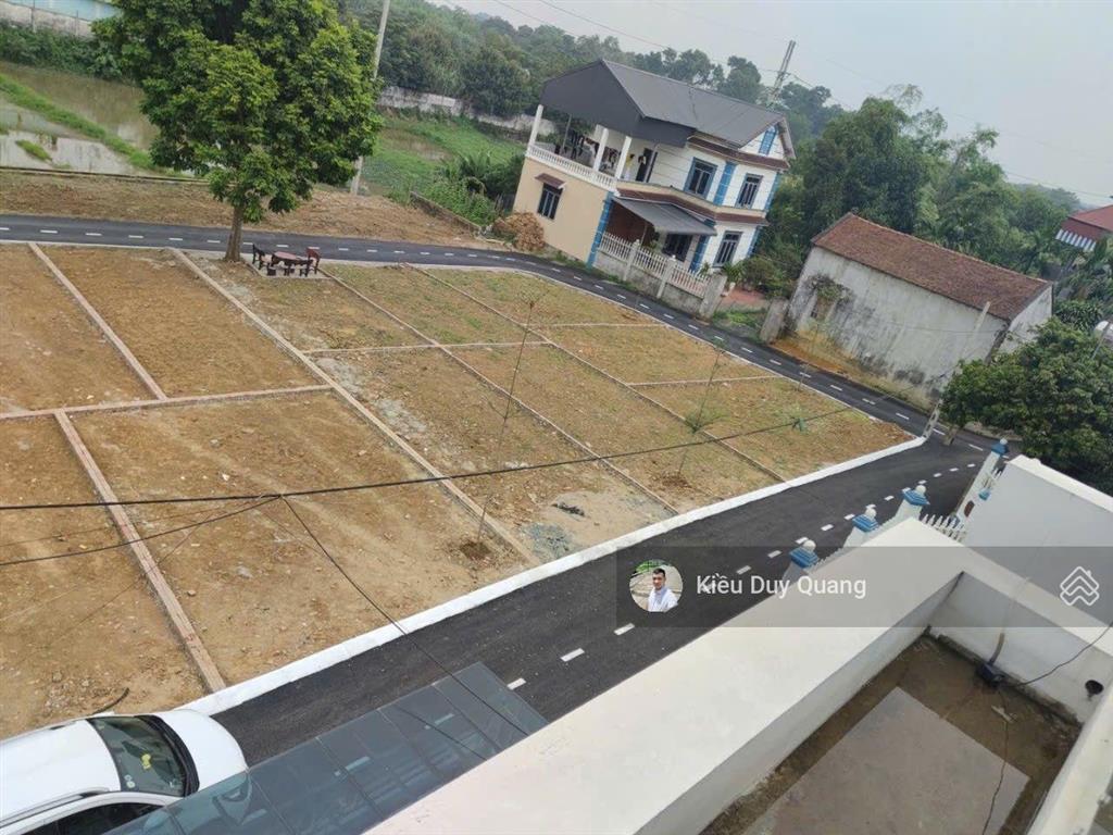 Bán gấp nhà 122.8m2x3 tầng, full đồ, trung tâm hòa lạc. rất gần khu công nghệ cao giá chỉ 7,4 tỷ