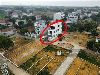 Bán gấp nhà 122.8m2x3 tầng, full đồ, trung tâm hòa lạc. rất gần khu công nghệ cao giá chỉ 7,4 tỷ