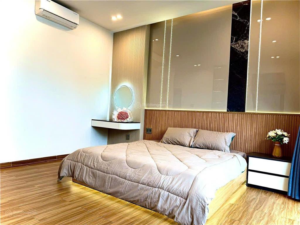 Nhà đẹp mặt phố ngay trung tâm đà nẵngđường nguyễn hữu thọ, gần bệnh viện gia đình và bv quân y 17