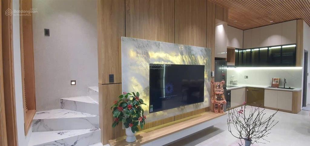 Nhà gần biển, xây cao cấp và tuyệt đẹp, mua ở sướng hoặc cho thuê và đầu tư antoàn, ôtô đậu sânnhà