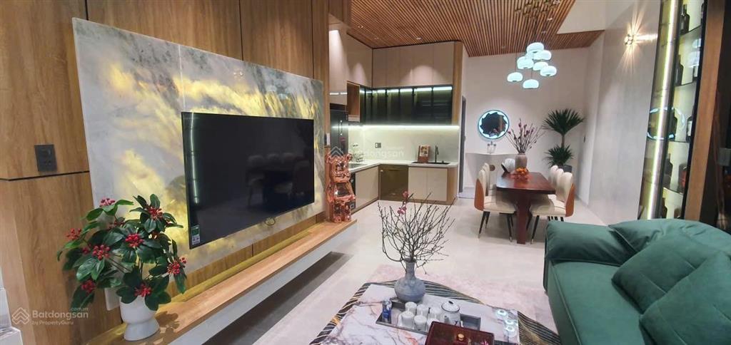 Nhà gần biển, xây cao cấp và tuyệt đẹp, mua ở sướng hoặc cho thuê và đầu tư antoàn, ôtô đậu sânnhà