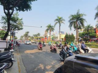 Nhà trung tâm đà nẵng, sát ngã tư thanh khê  mẹ nhu, vừa ở sướng vừa có dòng tiền ổn định 28 tr/th