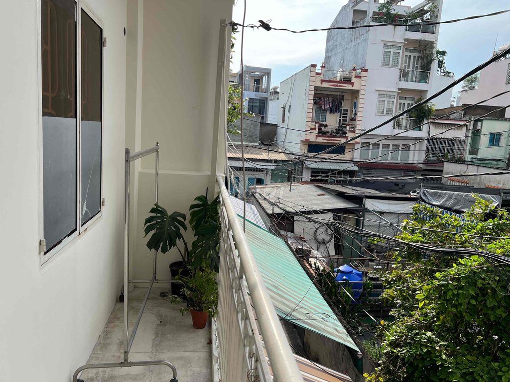 Nhà nguyên căn Âu Cơ ngang 5m