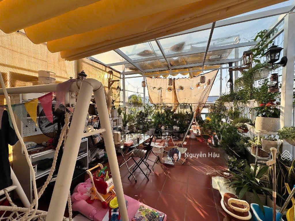 Bán nhà chdv tam khương 40m2 8 tầng thang máy lô góc 8 phòng kk  full đồ  dòng tiền ổn định