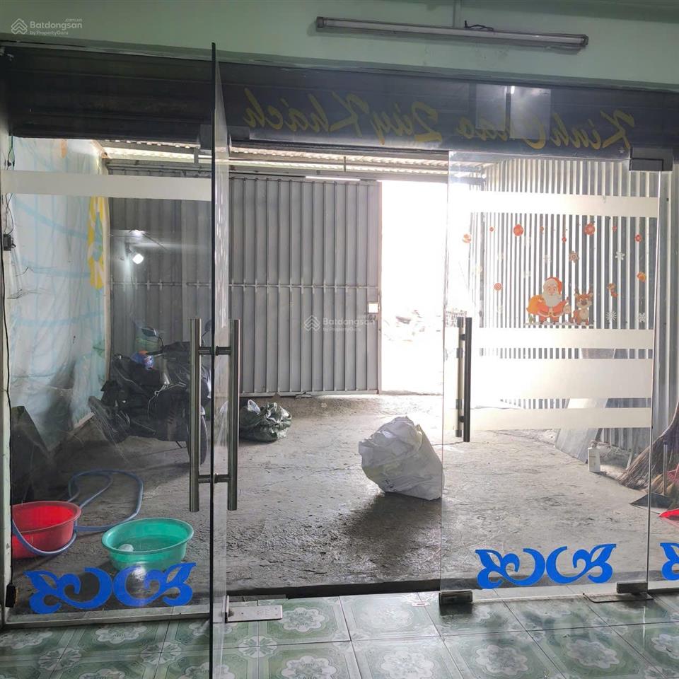 Cho thuê nhà mặt tiền quốc lộ 1a, p.thạnh xuân, q12. giá 9tr/tháng ,  0935 528 ***