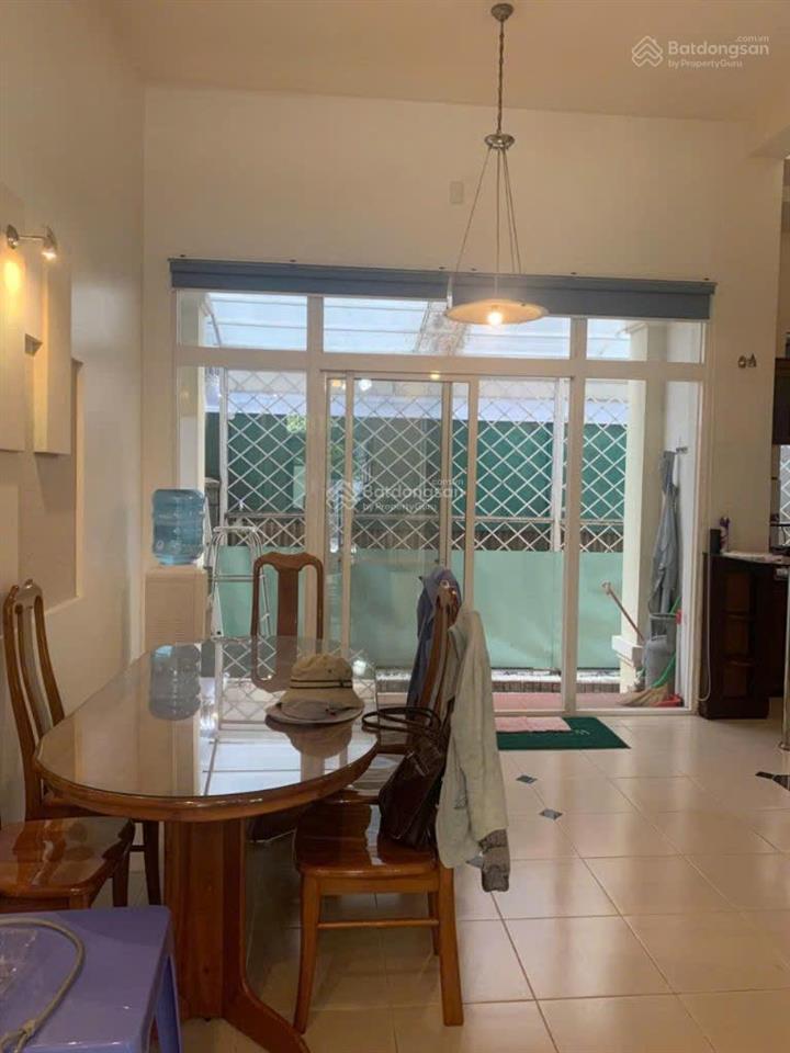 Cho thuê biệt thự hưng thái 1 phú mỹ hưng, quận 7  đất vàng chuyên villa
