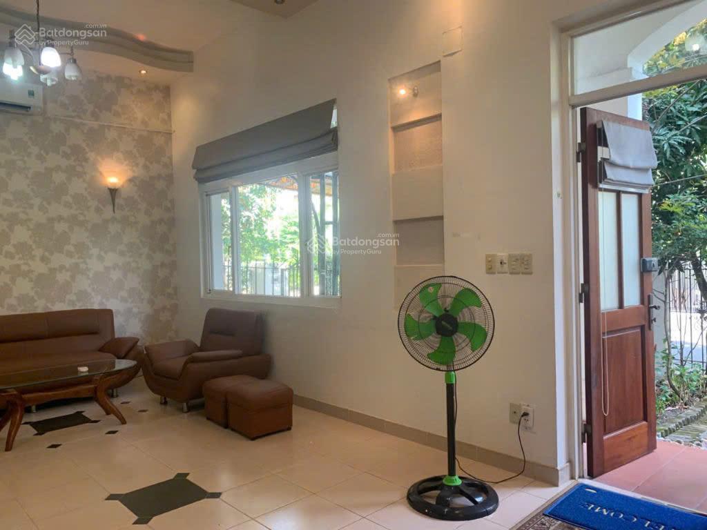 Cho thuê biệt thự hưng thái 1 phú mỹ hưng, quận 7  đất vàng chuyên villa