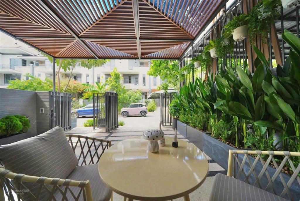 Cho thuê nhiều căn biệt thự lavilla nhà bè từ 23tr.  0901 142 ***