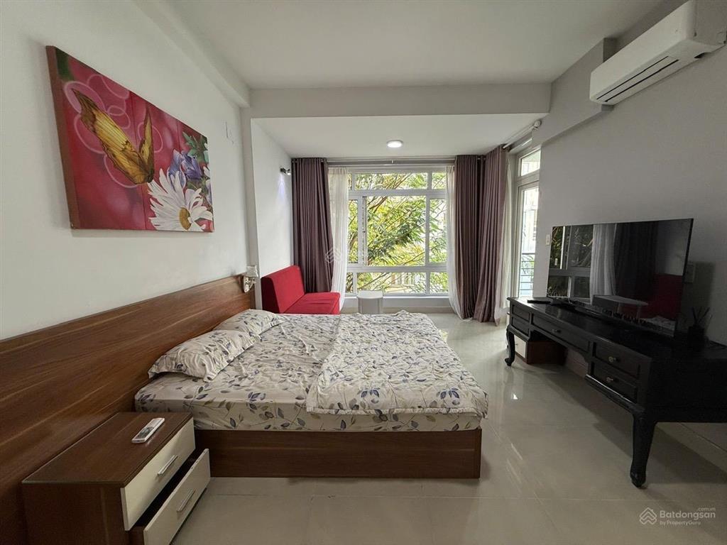 Cho thuê căn hộ dịch vụ hưng phước 3 phú mỹ hưng, quận 7 ban công tách bếp.  0901 142 ***