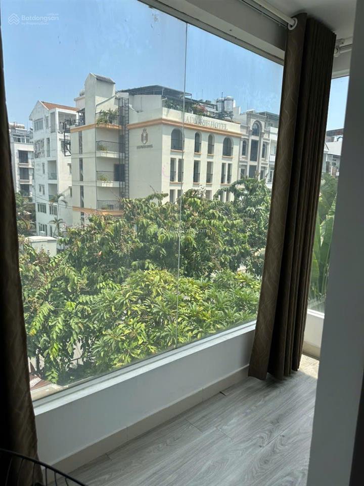 Cho thuê căn hộ dịch vụ phan khiêm ích, tân hưng.  0901 142 *** hòa đất vàng