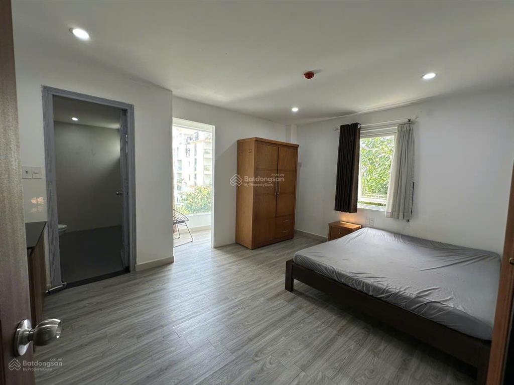 Cho thuê căn hộ dịch vụ phan khiêm ích, tân hưng.  0901 142 *** hòa đất vàng