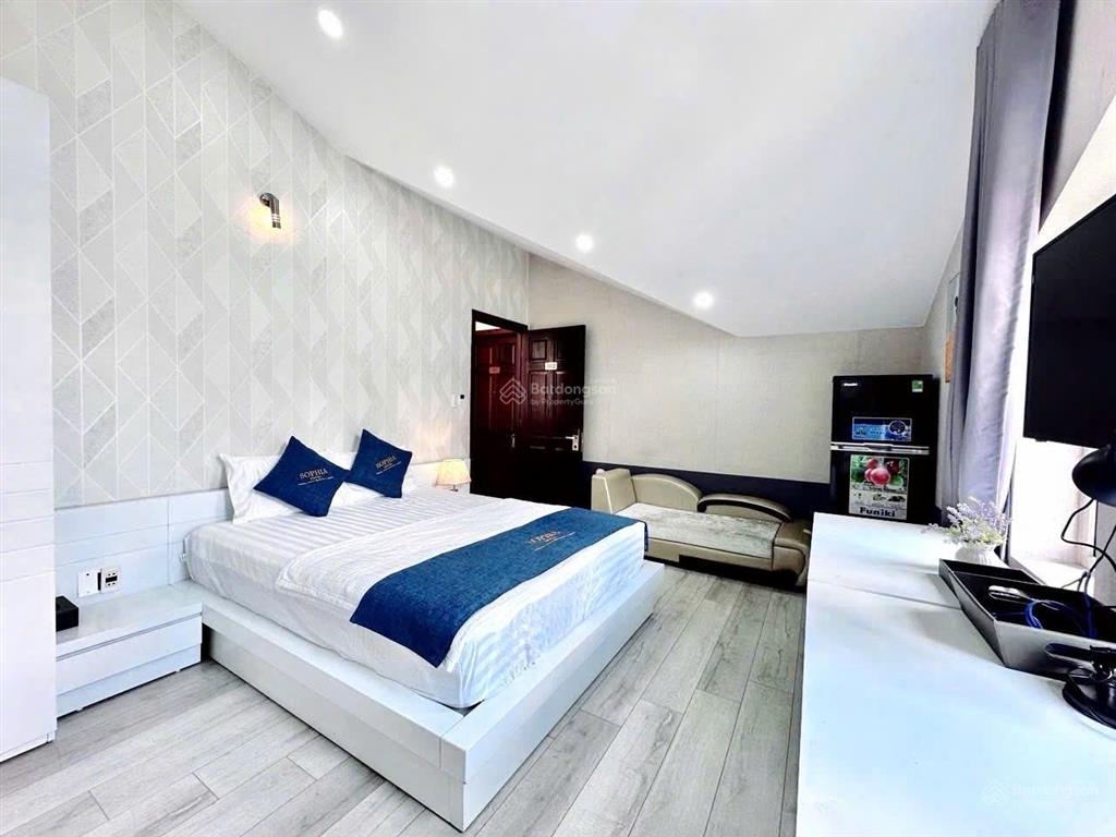 Cho thuê căn hộ dịch vụ hưng phước 4 phú mỹ hưng, quận 7.  0901 142 ***