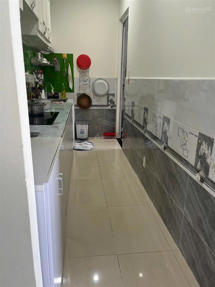 Bán căn chung cư mặt tiền trước view công viên duy nhất tầng đẹp