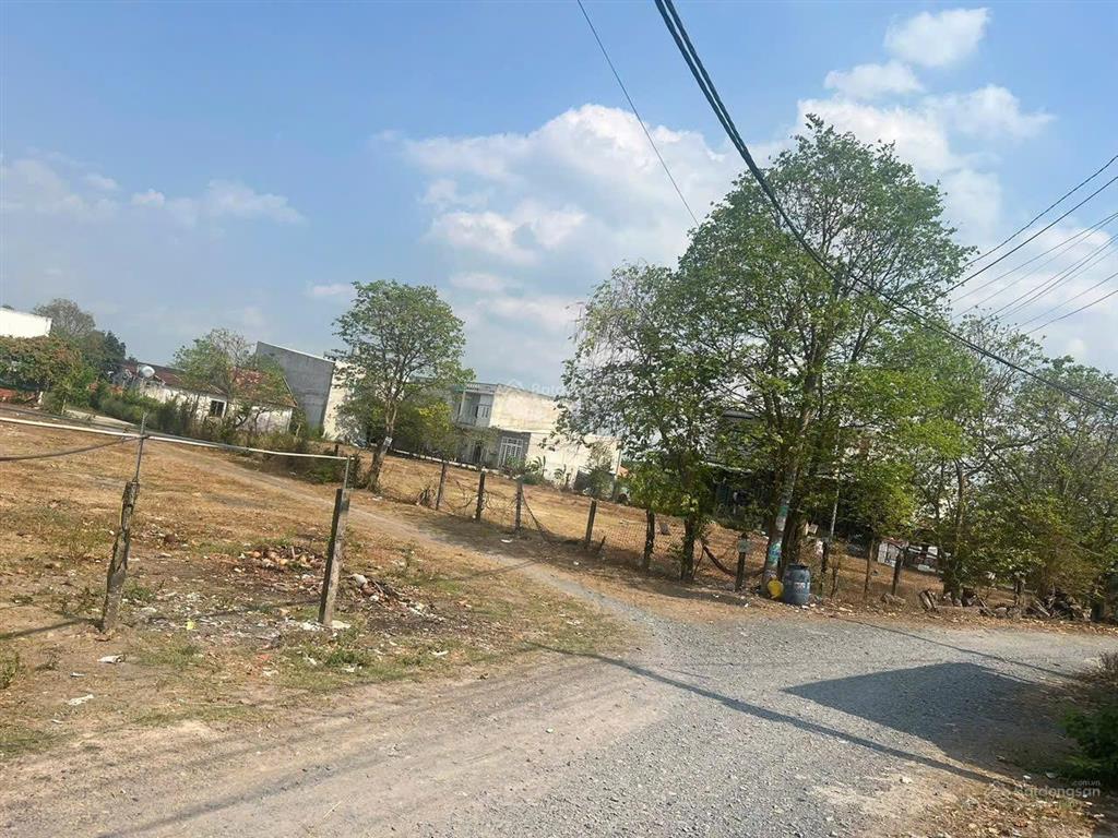 Lô đất giáp khu công nghiệp đông nam, tl8