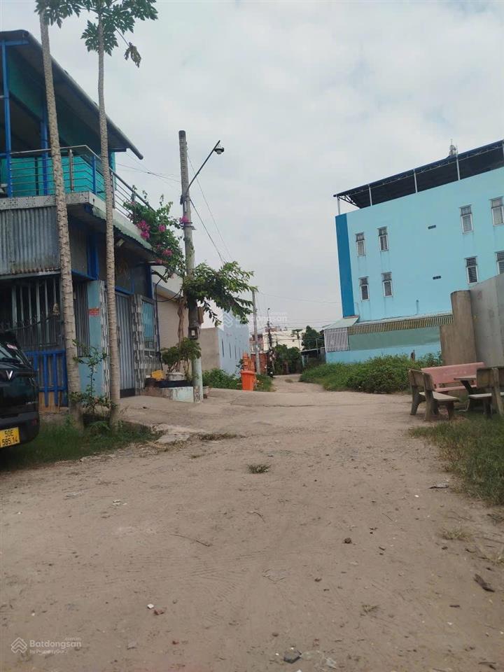 Bán lô đất giáp ngã tư tô ký nguyễn ảnh thủ