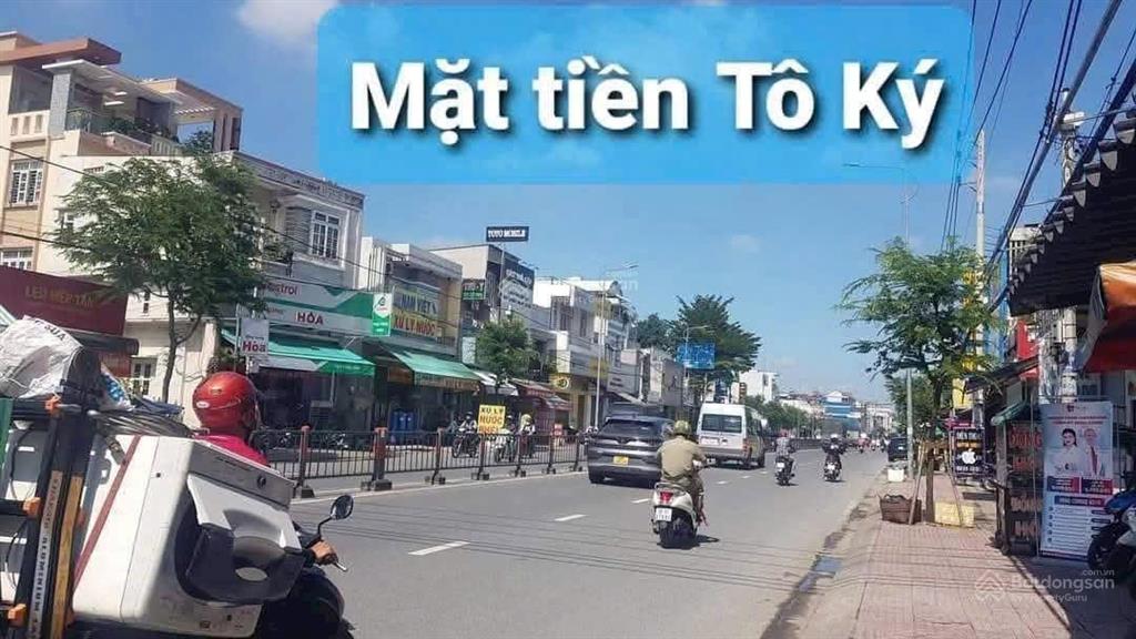 Lô đất tô ký 1/ đối diện phòng công chứng đất việt