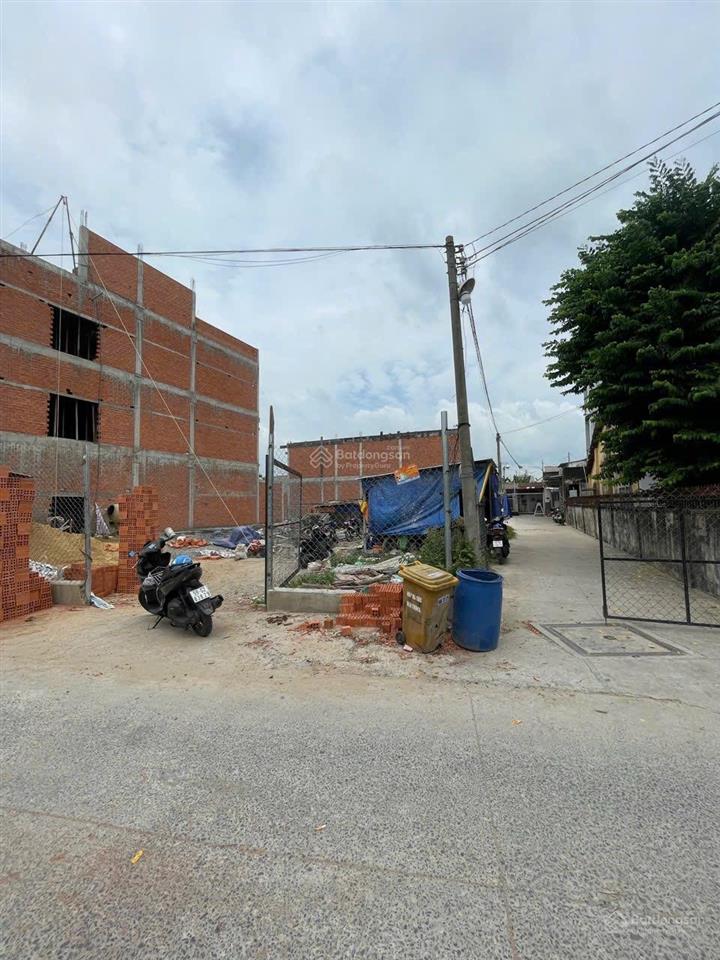 Bán góc 2mt hẻm giáp tô ký nguyễn ảnh thủ