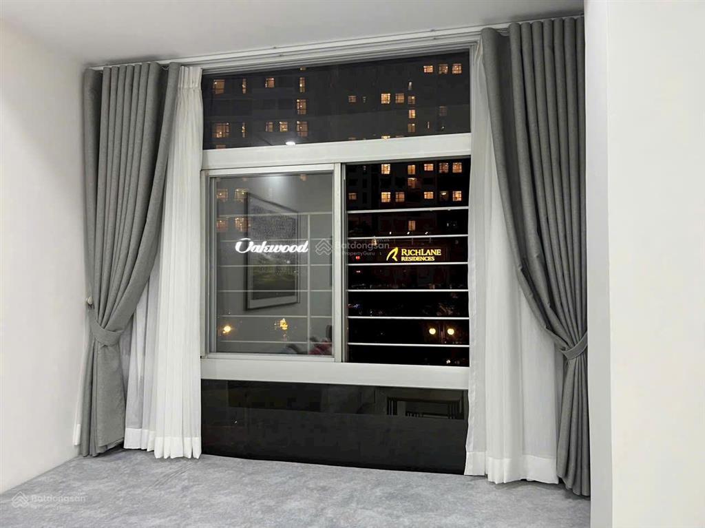 Giá tốt, cần bán gấp sky garden 1, 88m, giá 6,2tỷ 3pn, có hđ thuê lâu dài. trúc 0906 710 ***