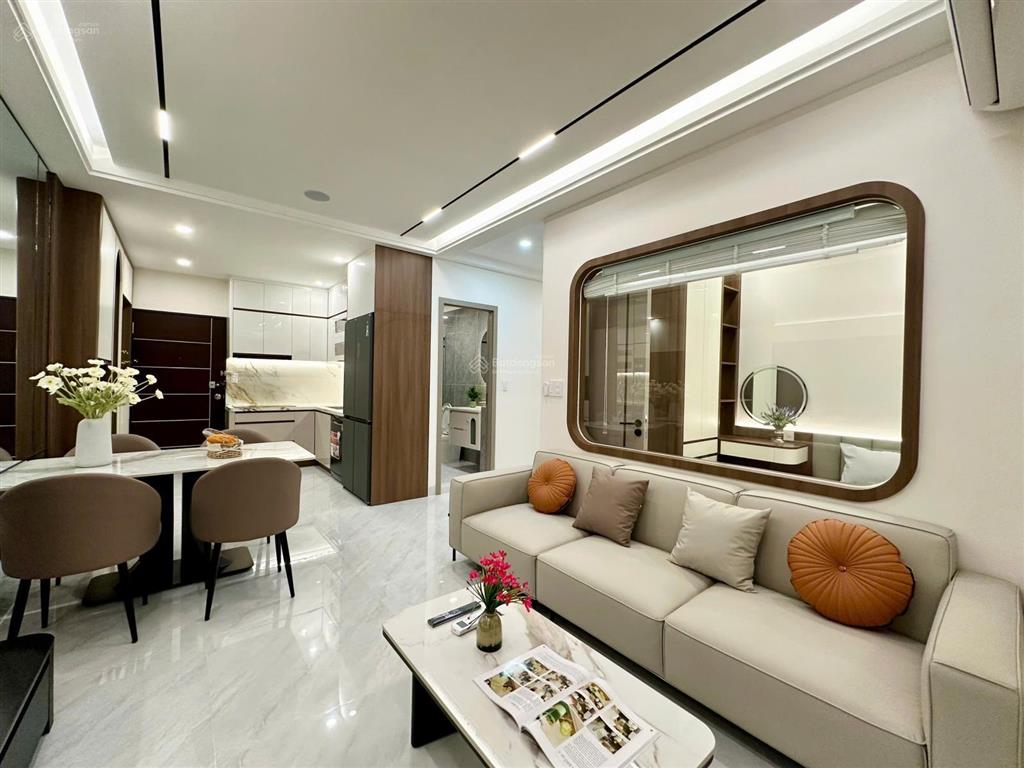 Ngộp bank trả nợ bán rất gấp căn góc 71m2 giá tốt 6,250tỷ 3pn 2w. cho thuê 35tr/th.  0906 710 ***