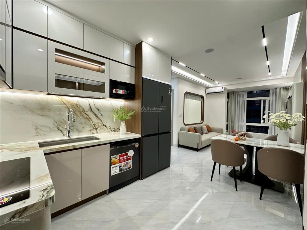 Ngộp bank trả nợ bán rất gấp căn góc 71m2 giá tốt 6,250tỷ 3pn 2w. cho thuê 35tr/th.  0906 710 ***