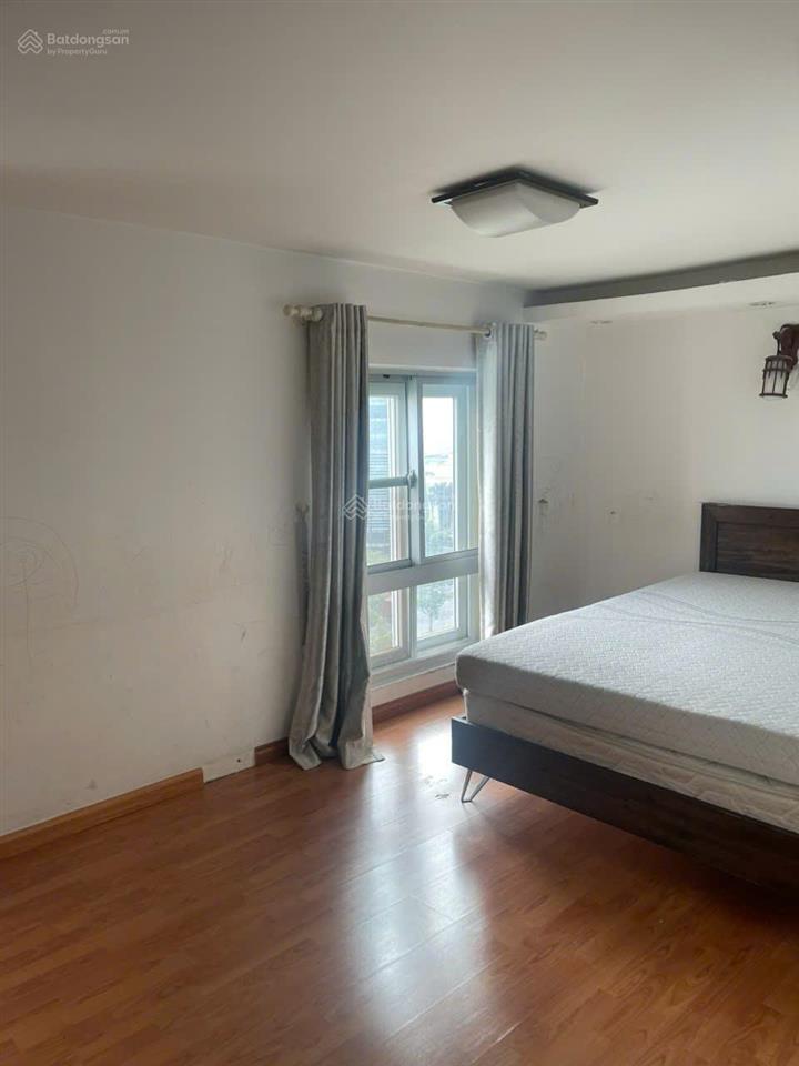 Bán ch duplex sky garden 1 phú mỹ hưng, dt 160m2, 4pn, giá 6,9tỷ tl