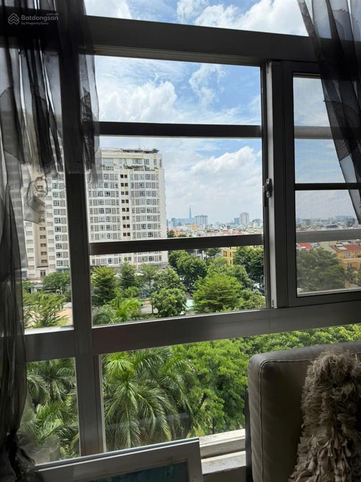 Căn góc 81m sky 2, 2p 2w view hồ bơi bán giá tham khảo tốt trong khu vực tt giá 5,2 tỷ