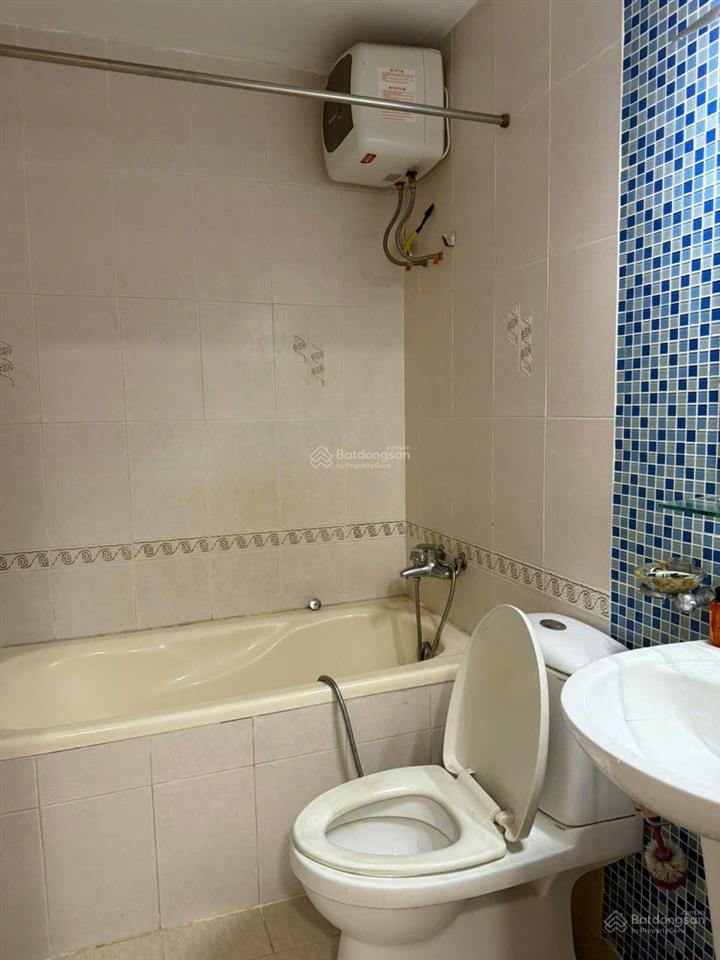 Căn góc 81m sky 2, 2p 2w view hồ bơi bán giá tham khảo tốt trong khu vực tt giá 5,2 tỷ