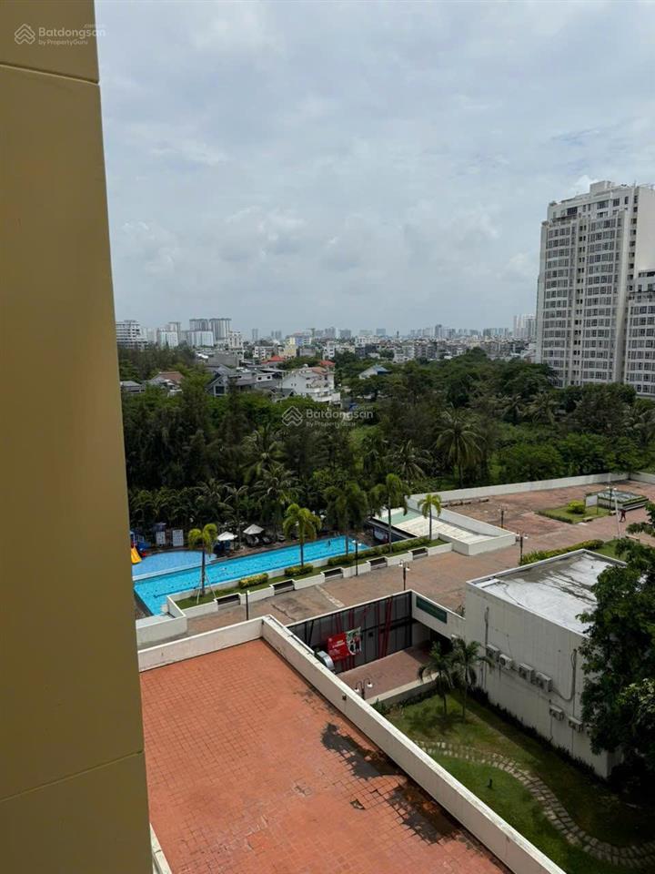 Căn góc 81m sky 2, 2p 2w view hồ bơi bán giá tham khảo tốt trong khu vực tt giá 5,2 tỷ