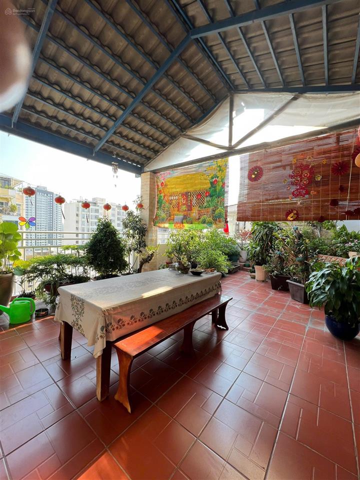 Bán gấp penthouse sky garden 3 giá tốt thị trường 11,5 tỷ, 196m2, 3pn, 3wc.  0906 710 ***