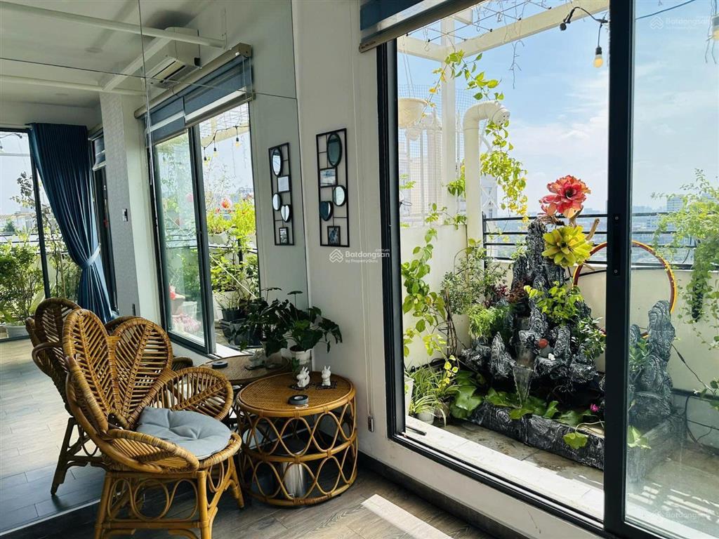 Bán penthouse sky garden 3, dt 240m2, 3pn, 2 phòng đa năng, 3wc,  ngay 0906 710 ***  kim trúc