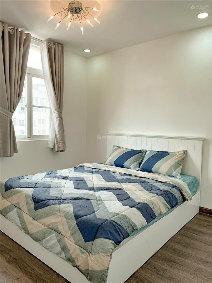 Hot! bán gấp trong tháng căn góc sky garden 3pn, giá 5.4 tỷ, hđt 16t/tháng,  ngay 0906 710 ***