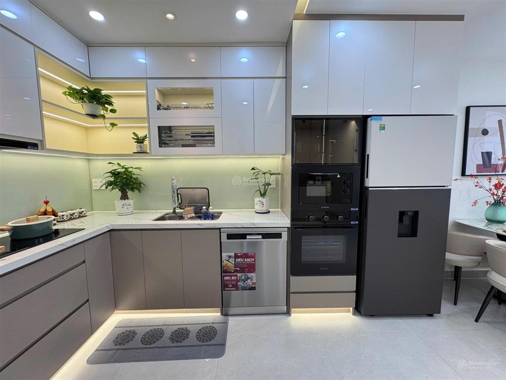 Hot! chỉ với 5.2 tỷ sở hữu ngay căn hộ sky 3, view sông cực đẹp, sẵn hđt 28tr/tháng