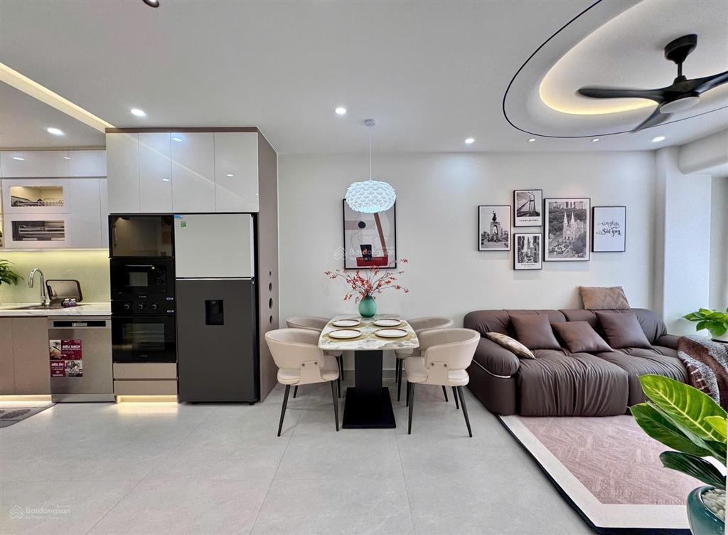 Hot! chỉ với 5.2 tỷ sở hữu ngay căn hộ sky 3, view sông cực đẹp, sẵn hđt 28tr/tháng