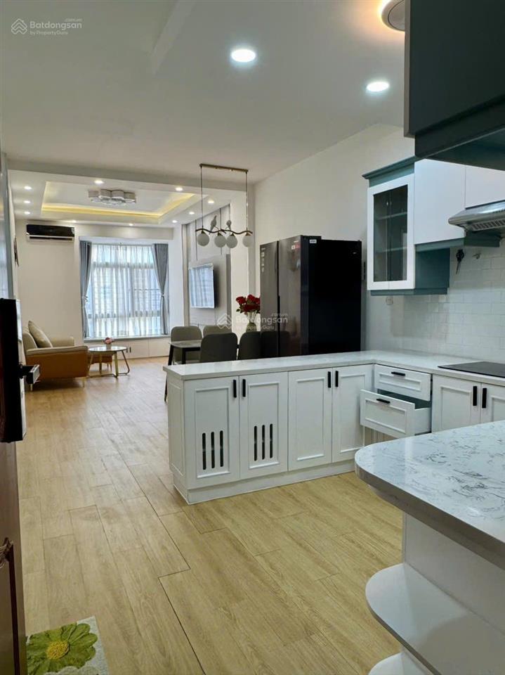 Bán gấp căn hộ sky garden 2, căn 2pn, 71m2, 4,3 tỷ.  ngay 0906 710 ***  mrs kim trúc