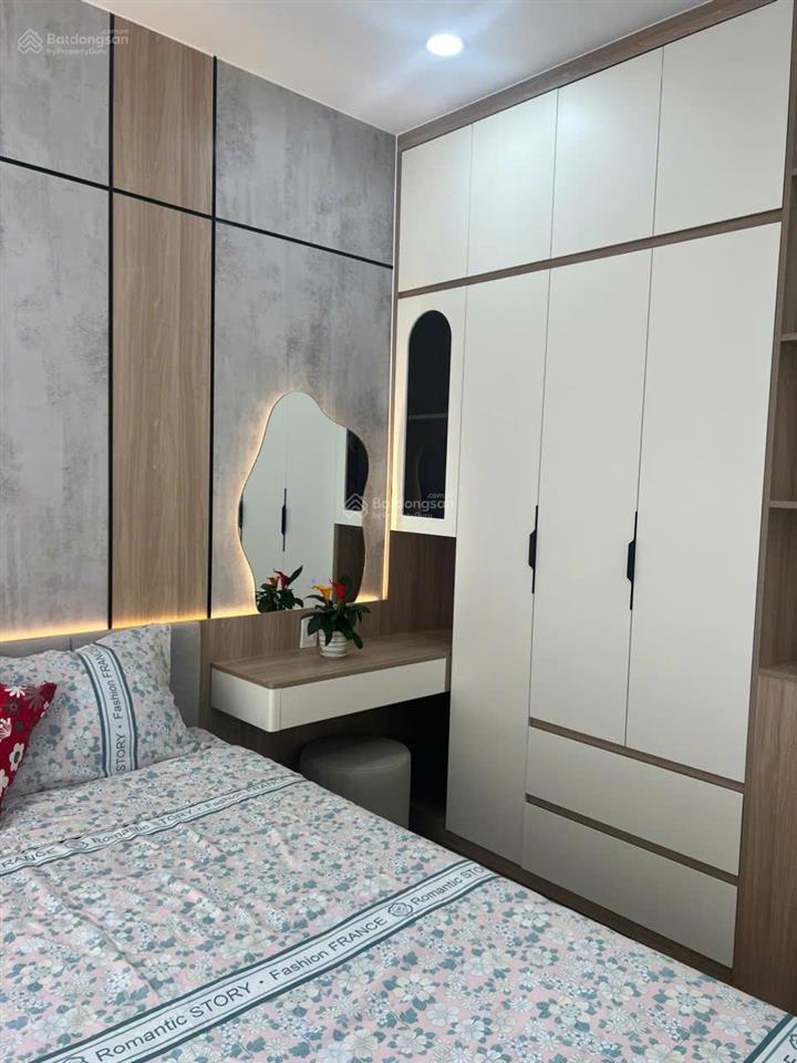 Bán căn hộ sky garden ii 81m2, 3pn 2wc, giá 5,8 tỷ hđt 27 triệu/tháng net