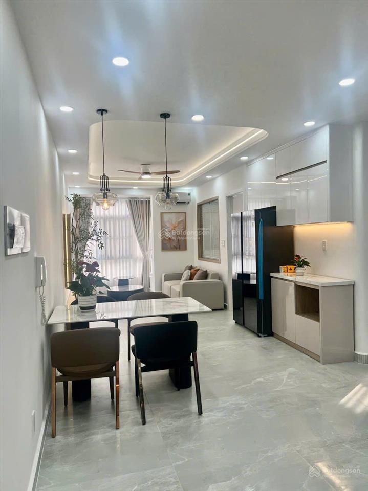 Bán căn hộ sky garden ii 81m2, 3pn 2wc, giá 5,8 tỷ hđt 27 triệu/tháng net