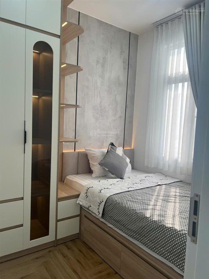 Bán căn hộ sky garden ii 81m2, 3pn 2wc, giá 5,8 tỷ hđt 27 triệu/tháng net
