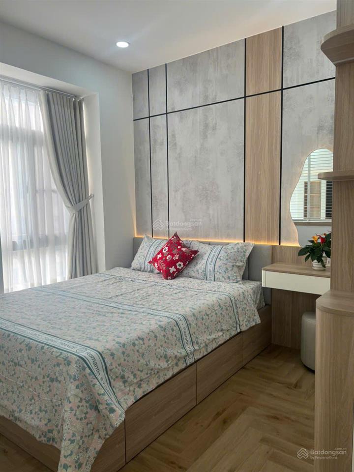 Bán căn hộ sky garden ii 81m2, 3pn 2wc, giá 5,8 tỷ hđt 27 triệu/tháng net