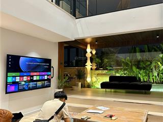Bán penhouse sky garden 2, phú mỹ hưng, quận 7, dt 324m2, căn hiếm có có 3 sân vườn