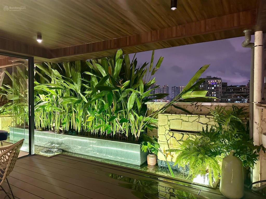 Bán penhouse sky garden 2, phú mỹ hưng, quận 7, dt 324m2, căn hiếm có có 3 sân vườn