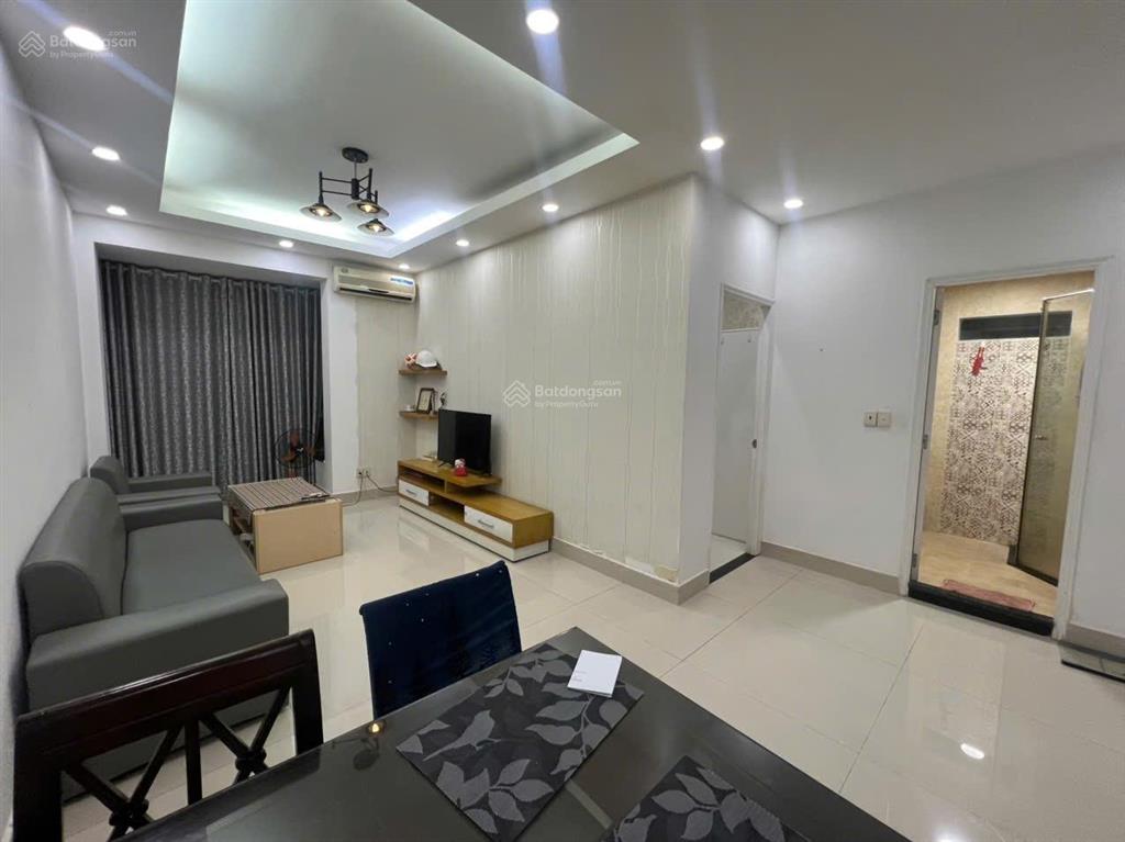 Bán căn hộ sky garden 1, căn 2pn, đang có hđt 11.5tr/tháng,  ngay 0906 710 ***