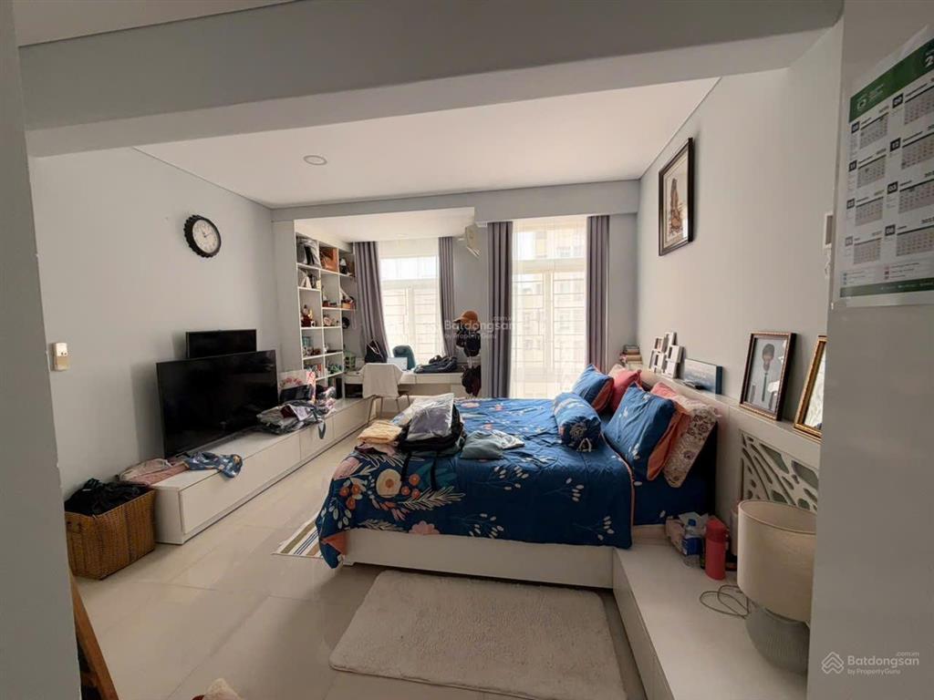 Bán penthouse sky garden 3, tầng 15, thoáng mát, 2 sân rộng rãi,  0906 710 ***  kim trúc