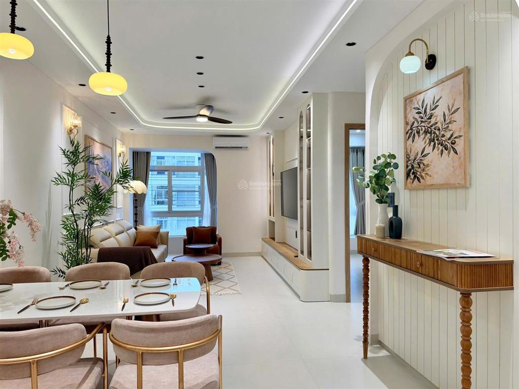 Bán nhanh căn góc sky garden 2, phú mỹ hưng, quận 7. căn 3pn, full nội thất, view thoáng, giá 6.7ỷ